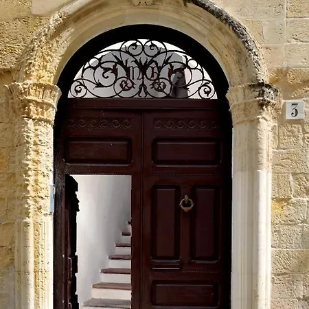 Appartement Palazzo Rudiae -Duomo à Lecce Extérieur photo